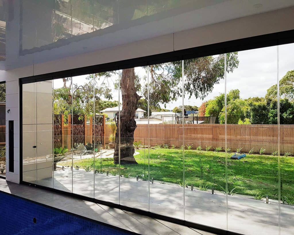 Frameless Glass Stackable System - Clear Edge Glass